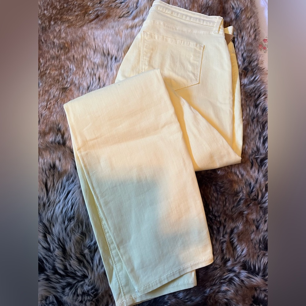 L'AGENCE Light Yellow Pants